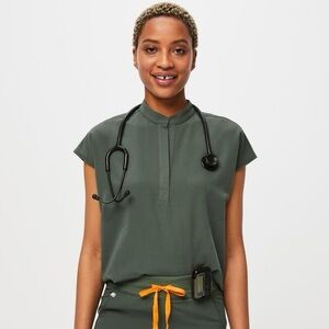 Figs  extra small Rafaela over sized scrub top in Moss